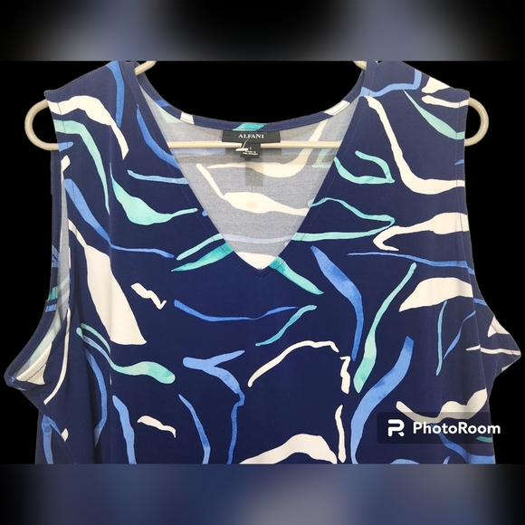 Alfani Size Large Blue Print Tank Top NWOT - Picture 3 of 5